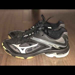 Mizuno wave lightning volleyball shoes
